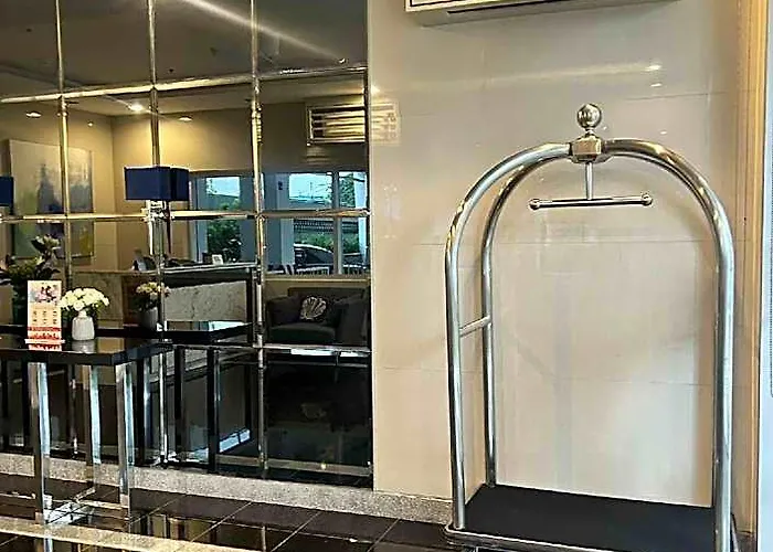 The Luxury Suites@hope Residences Hotel 5*