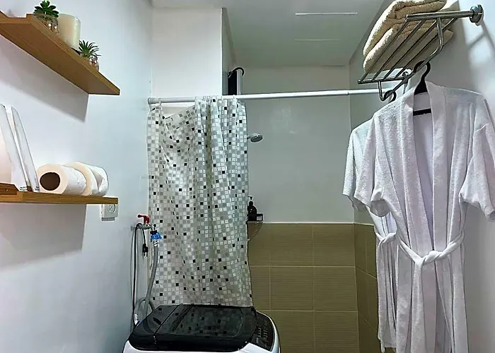The Luxury Suites@hope Residences 5* Manilla
